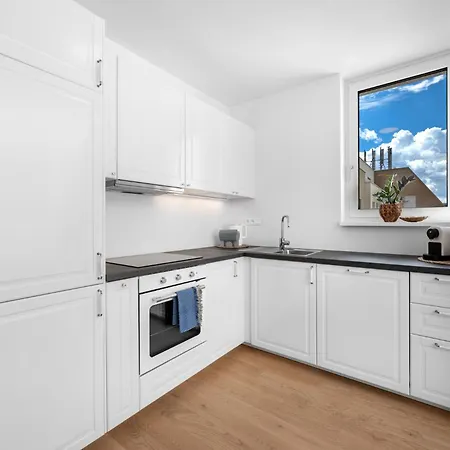 Apartment Castle And Danube View